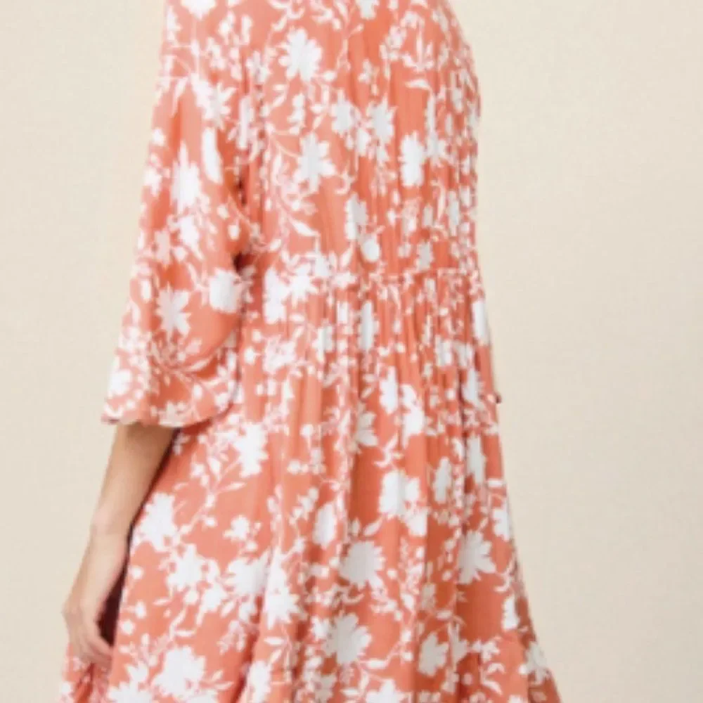 Coral Floral Dress - Picture 5 of 5